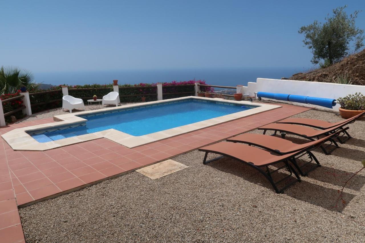 Villa Los Naranjos Sayalonga Εξωτερικό φωτογραφία