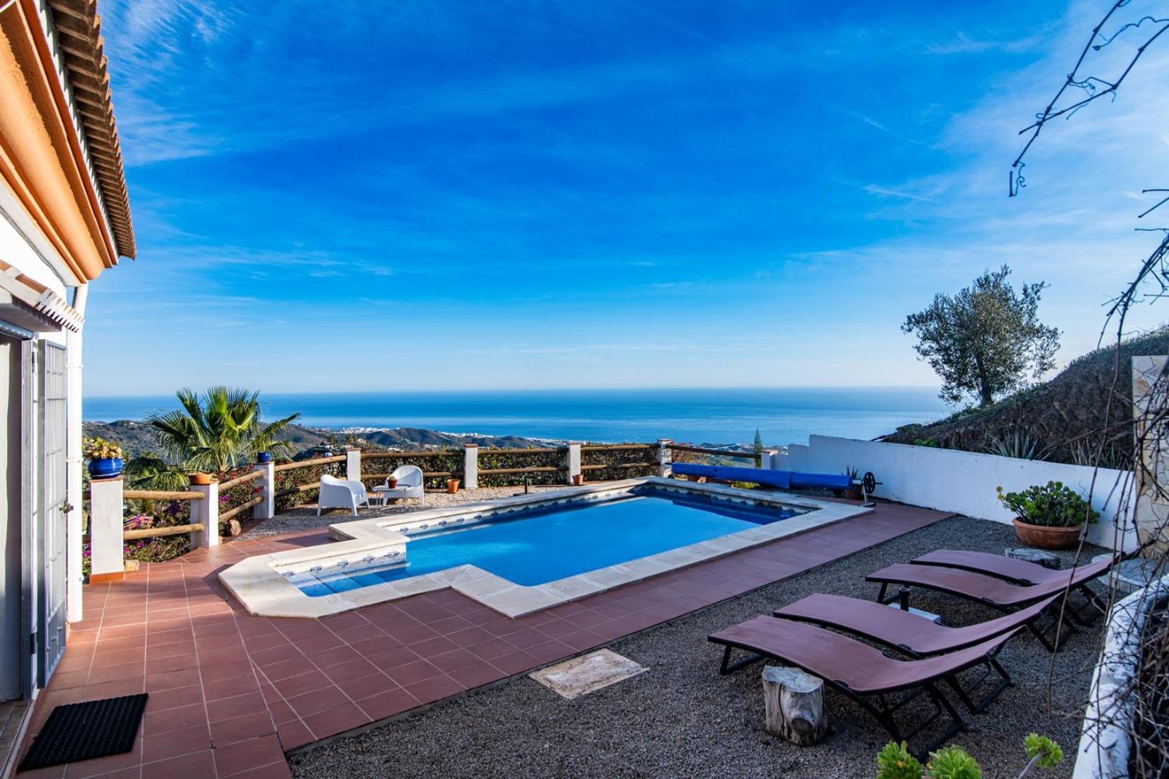 Villa Los Naranjos Sayalonga Εξωτερικό φωτογραφία