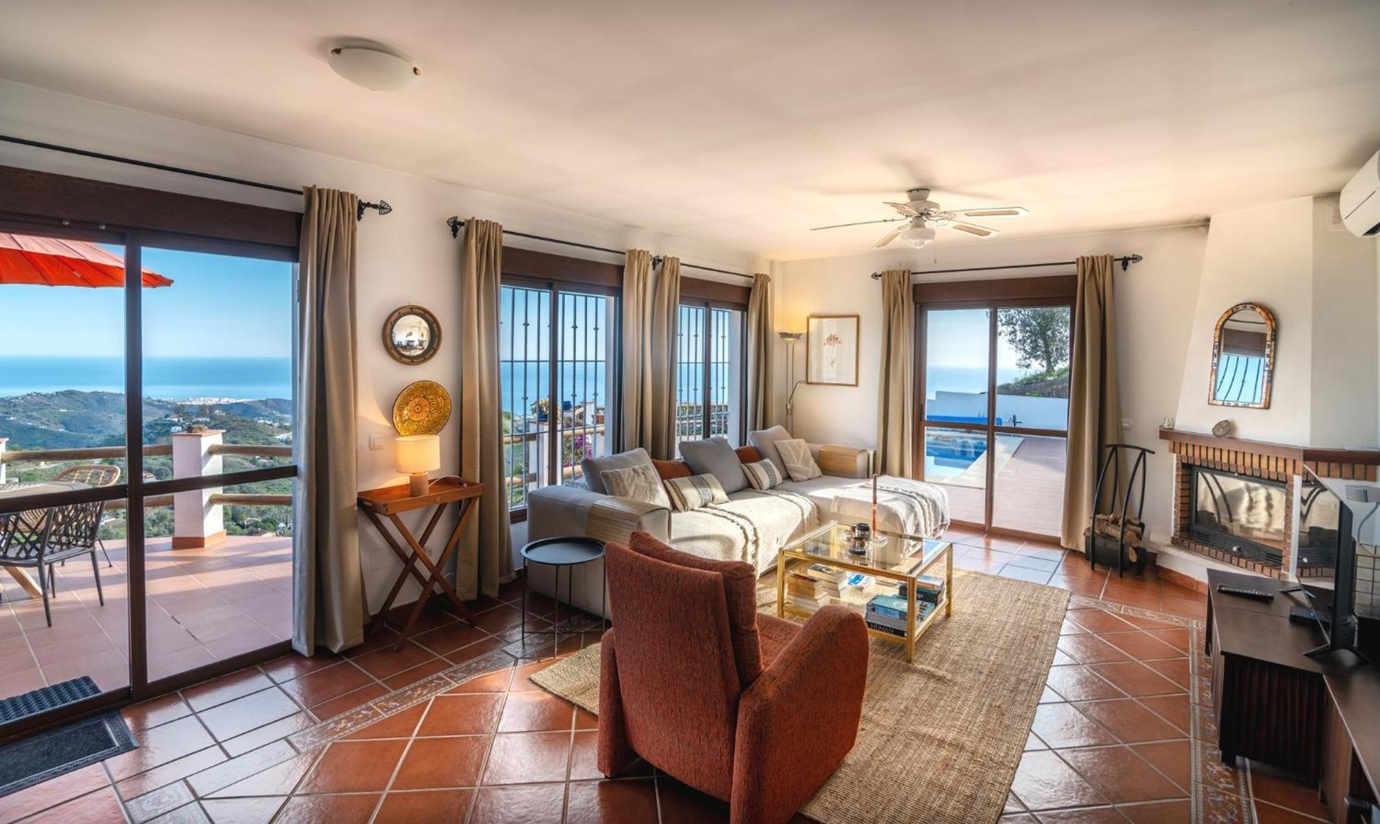 Villa Los Naranjos Sayalonga Εξωτερικό φωτογραφία